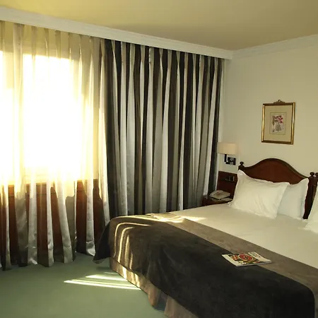 Hotel Dorma Sardinero 4*