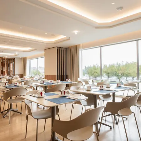 Dorma Sardinero 酒店 桑坦德