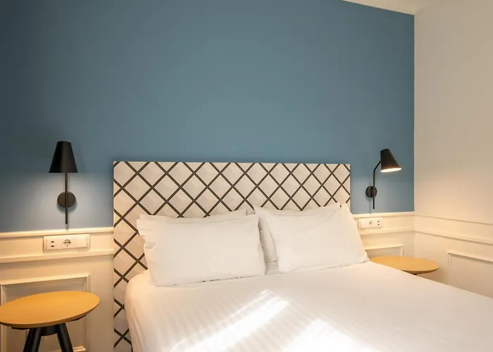 Dorma Sardinero מלון 4*