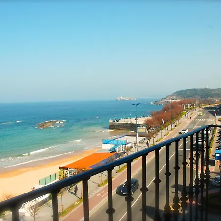 Dorma Sardinero ホテル