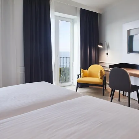 Dorma Sardinero 4* סנטנדר
